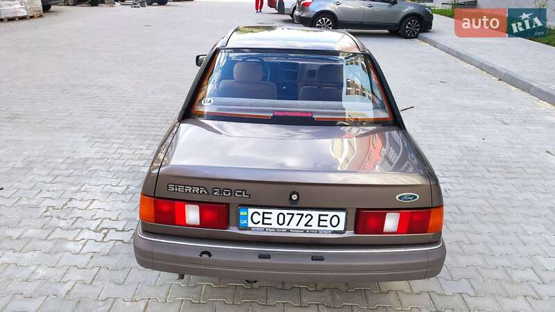 Седан Ford Sierra 1987 в Черновцах