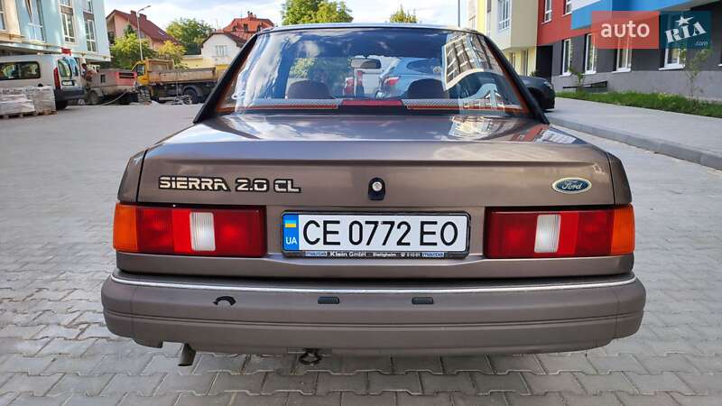 Седан Ford Sierra 1987 в Черновцах