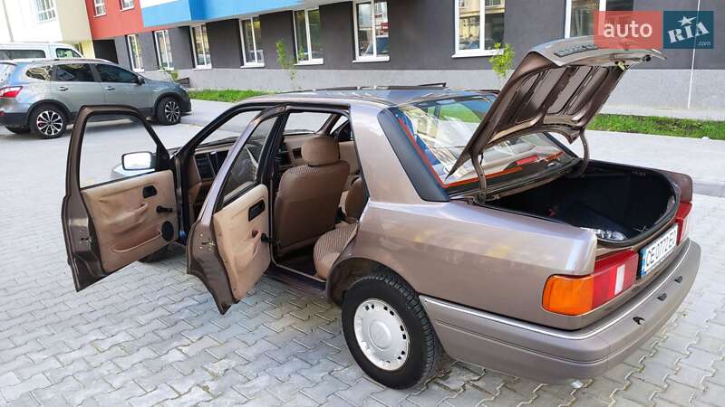 Седан Ford Sierra 1987 в Черновцах