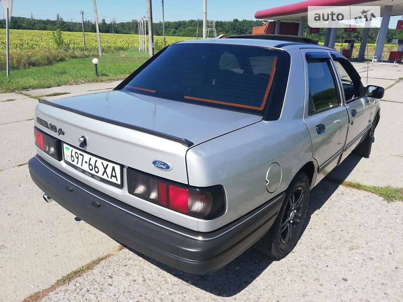 Седан Ford Sierra 1990 в Харькове