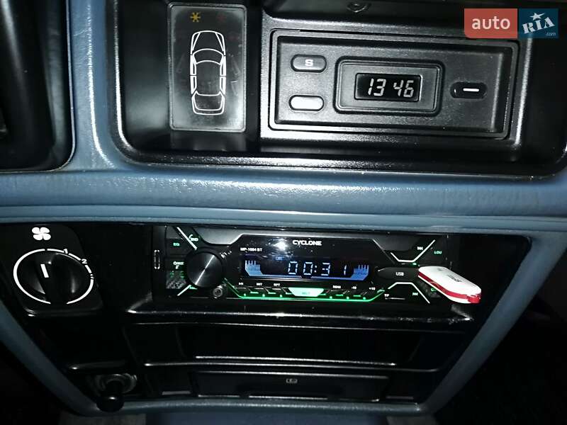 Седан Ford Sierra 1990 в Харькове фото 5 Седан Ford Sierra 1990 в Харькове