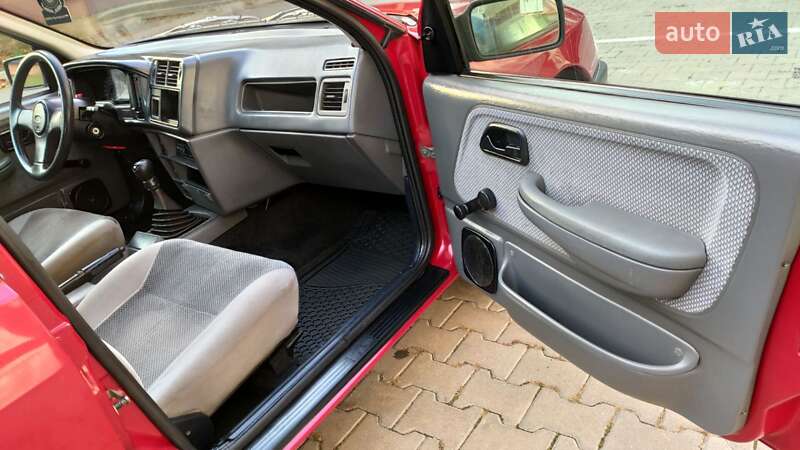 Седан Ford Sierra 1991 в Чернівцях