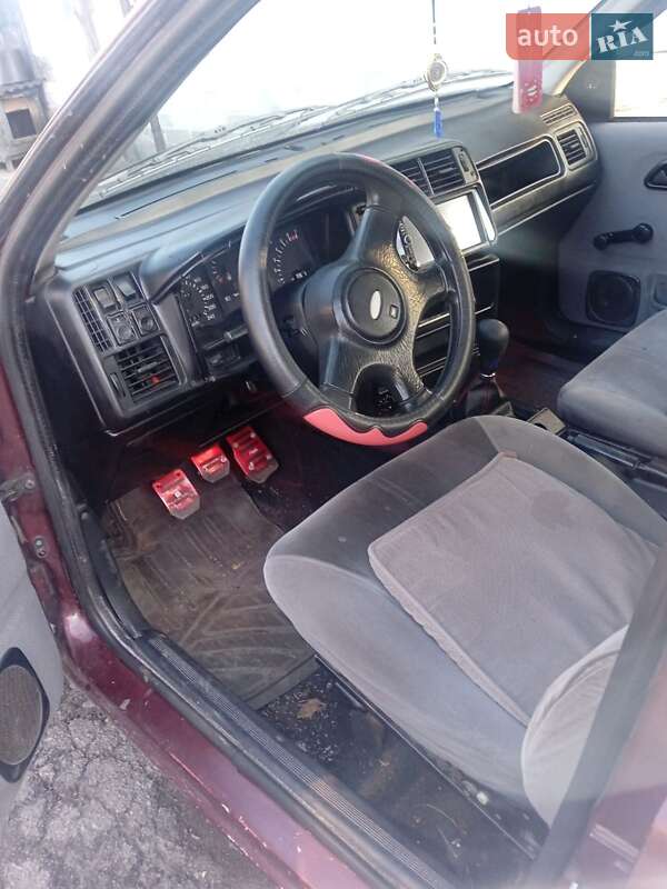 Лифтбек Ford Sierra 1982 в Павлограде фото 4 Лифтбек Ford Sierra 1982 в Павлограде