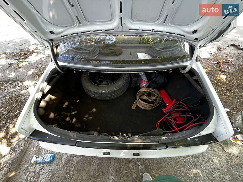 Седан Ford Sierra 1991 в Краматорске фото 16 Седан Ford Sierra 1991 в Краматорске