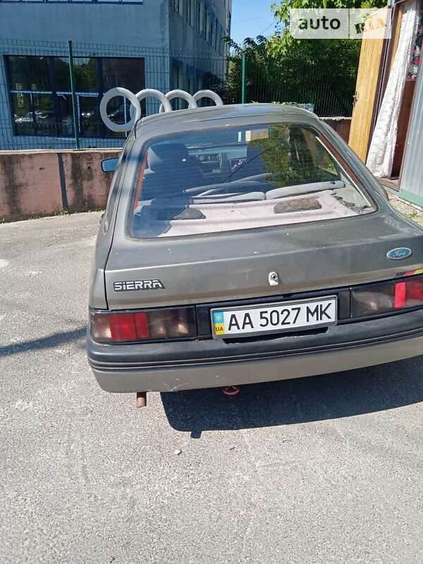 Универсал Ford Sierra 1985 в Вышгороде