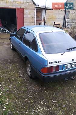 Купе Ford Sierra 1985 в 