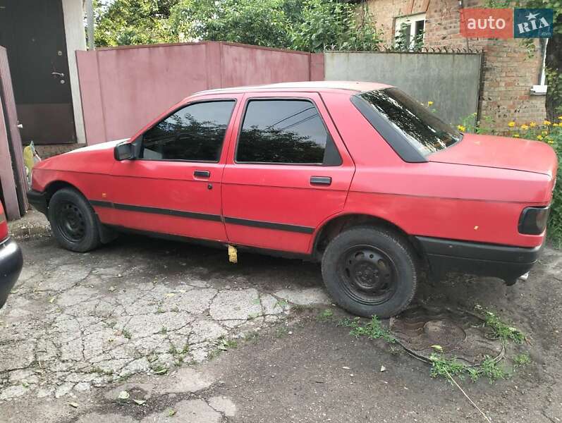 Седан Ford Sierra 1990 в Чернігові