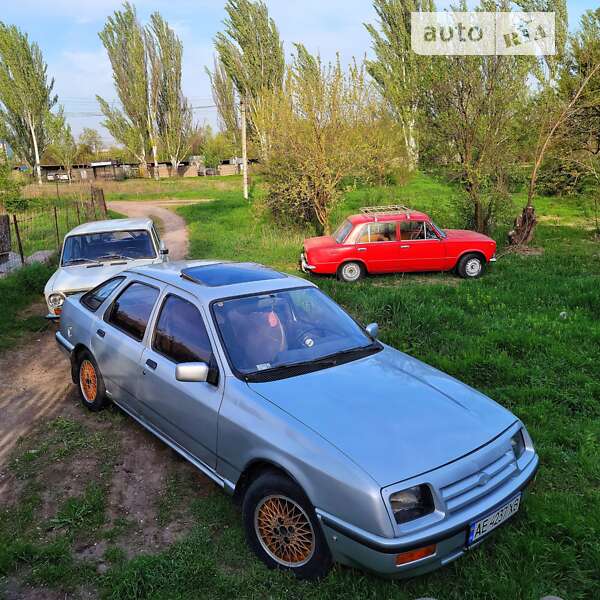 Лифтбек Ford Sierra 1985 в Кривом Роге