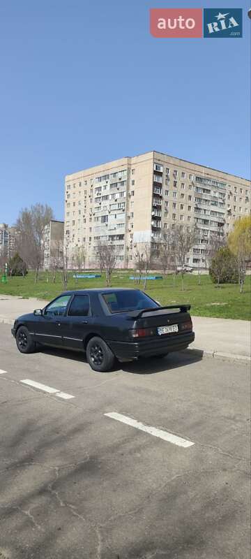 Седан Ford Sierra 1990 в Южноукраинске