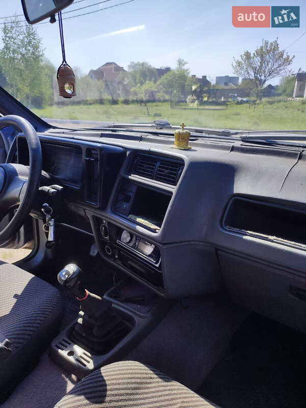 Лифтбек Ford Sierra 1987 в Ковеле