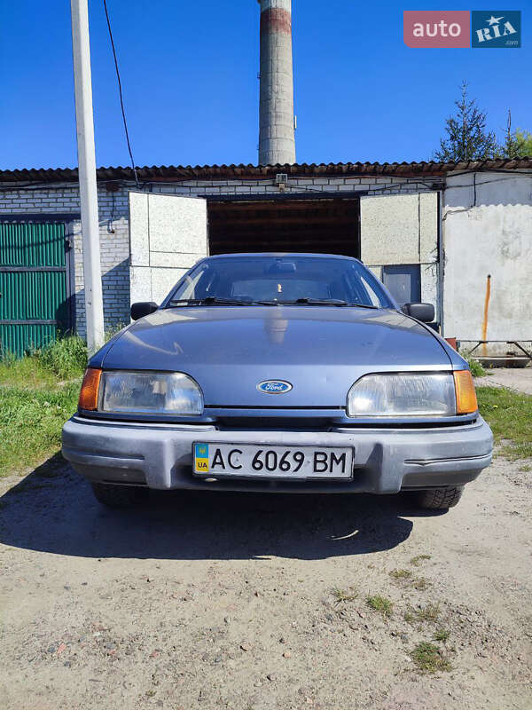 Лифтбек Ford Sierra 1987 в Ковеле