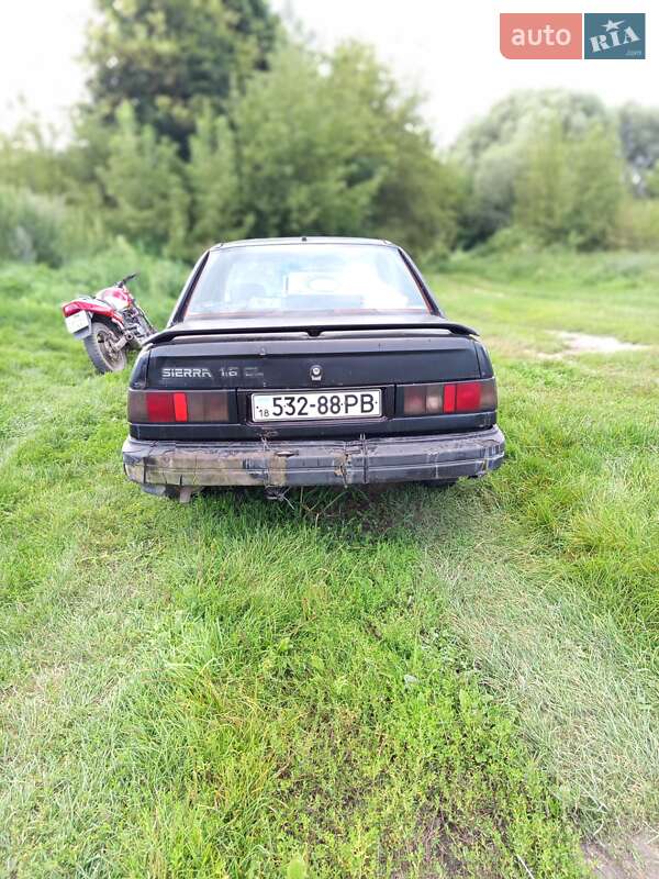 Седан Ford Sierra 1988 в Дубно фото 3 Седан Ford Sierra 1988 в Дубно