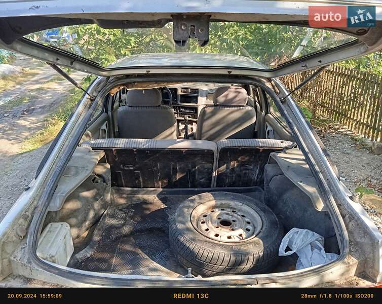 Лифтбек Ford Sierra 1984 в Жмеринке фото 9 Лифтбек Ford Sierra 1984 в Жмеринке