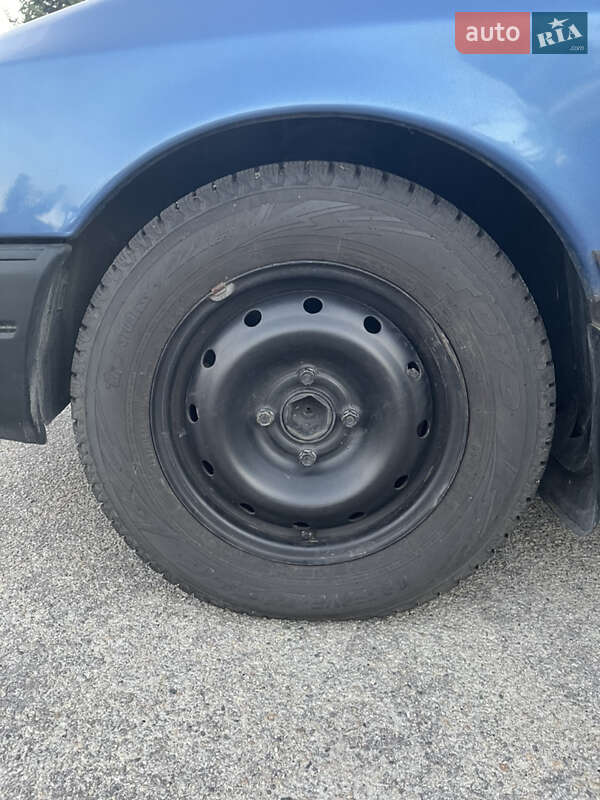 Седан Ford Sierra 1989 в Днепре