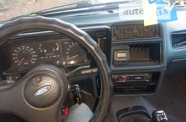 Седан Ford Sierra 1988 в 