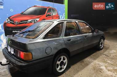 Ліфтбек Ford Sierra 1988 в Надвірній