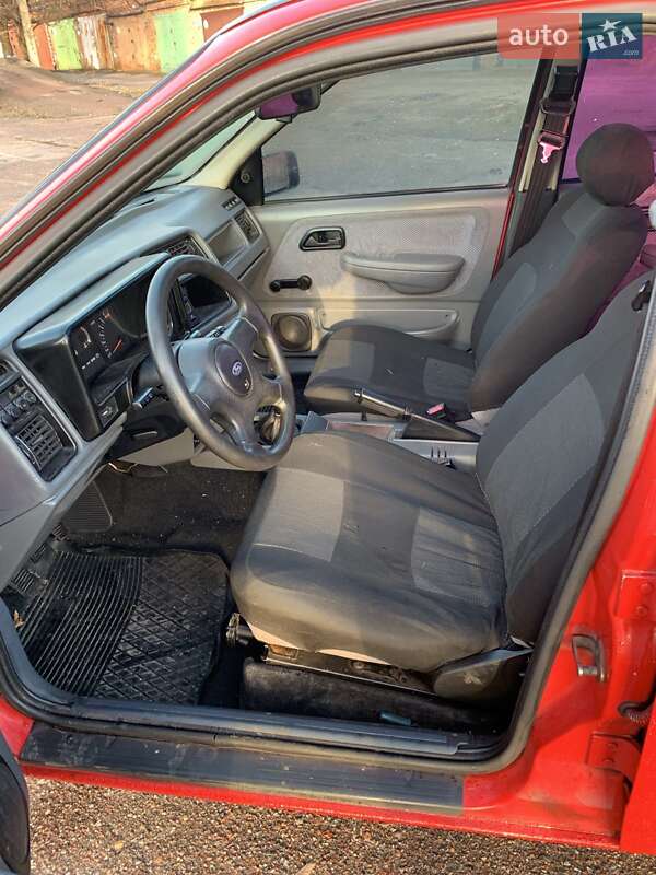 Седан Ford Sierra 1990 в Чернигове фото 8 Седан Ford Sierra 1990 в Чернигове
