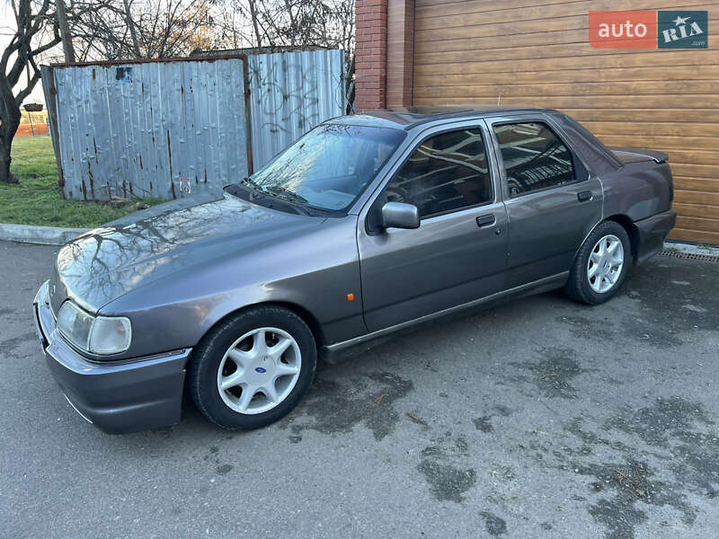 Седан Ford Sierra 1987 в Черноморске