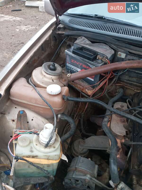 Лифтбек Ford Sierra 1989 в Николаеве фото 9 Лифтбек Ford Sierra 1989 в Николаеве