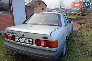 Седан Ford Sierra 1988 в Стрию