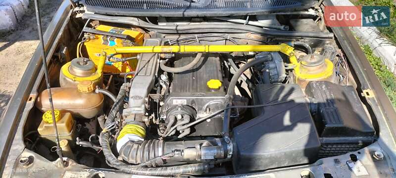 Седан Ford Sierra 1990 в Кропивницком