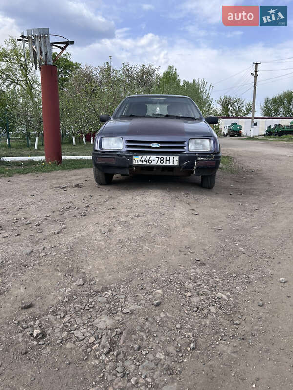 Лифтбек Ford Sierra 1983 в Братском