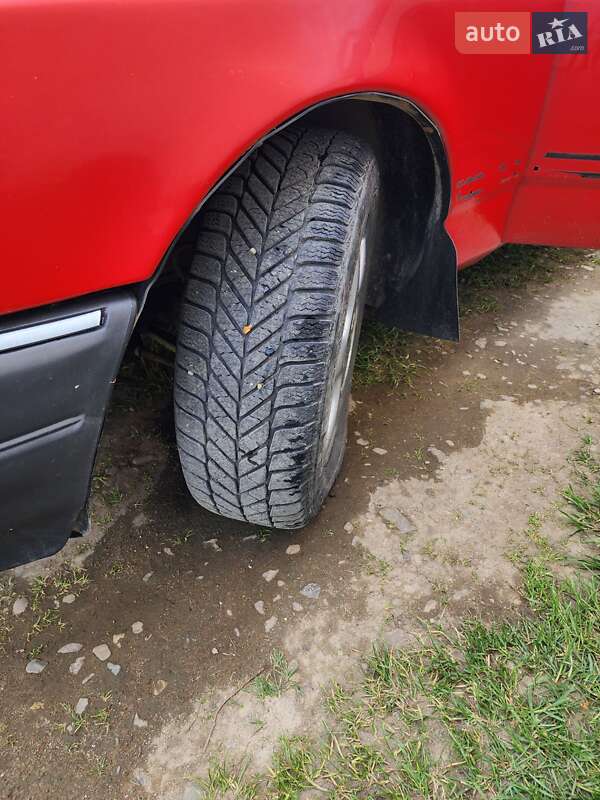 Універсал Ford Sierra 1988 в Болехові