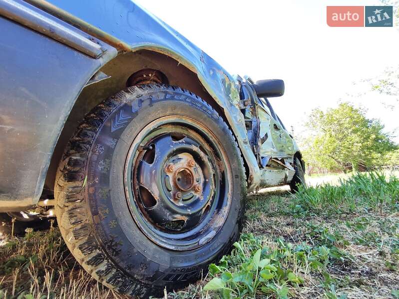 Лифтбек Ford Sierra 1984 в Днепре