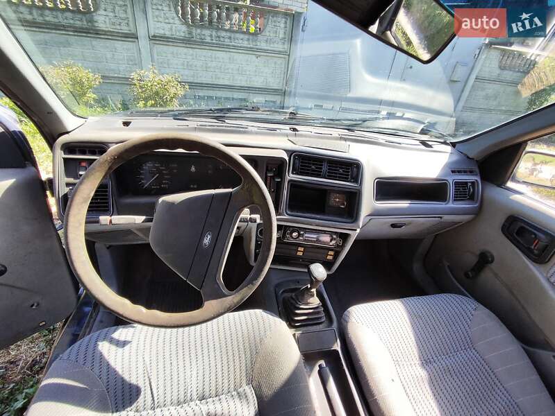 Лифтбек Ford Sierra 1984 в Днепре