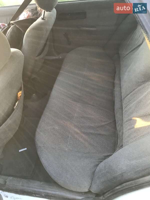 Седан Ford Sierra 1987 в Магдалиновке