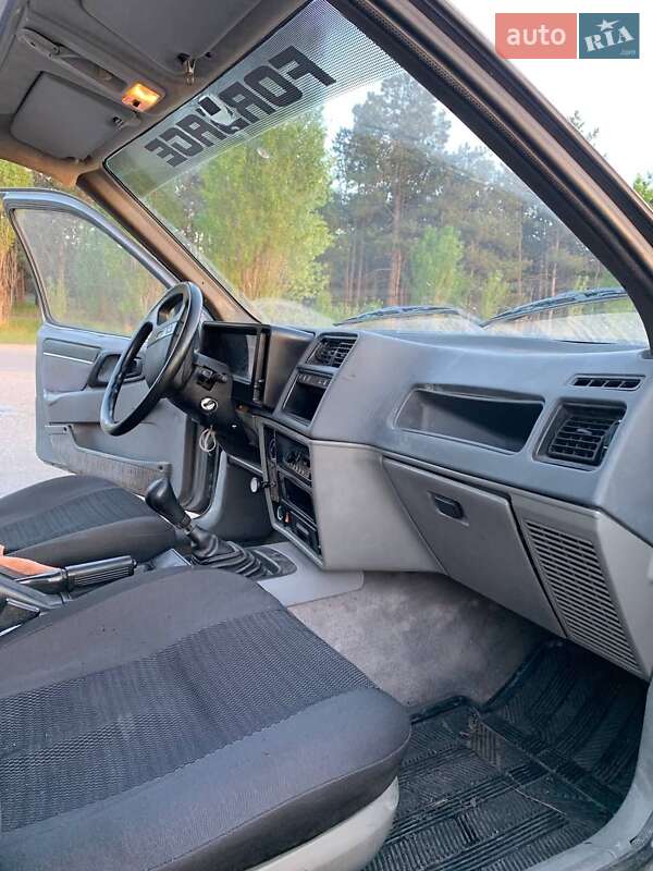 Лифтбек Ford Sierra 1984 в Витовском районе