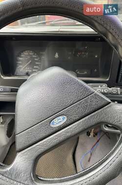Лифтбек Ford Sierra 1985 в 