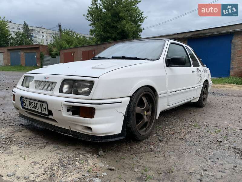Лифтбек Ford Sierra 1984 в Полтаве