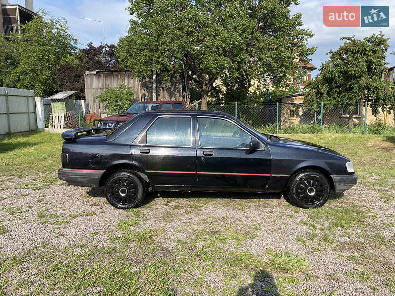 Седан Ford Sierra 1987 в Киеве