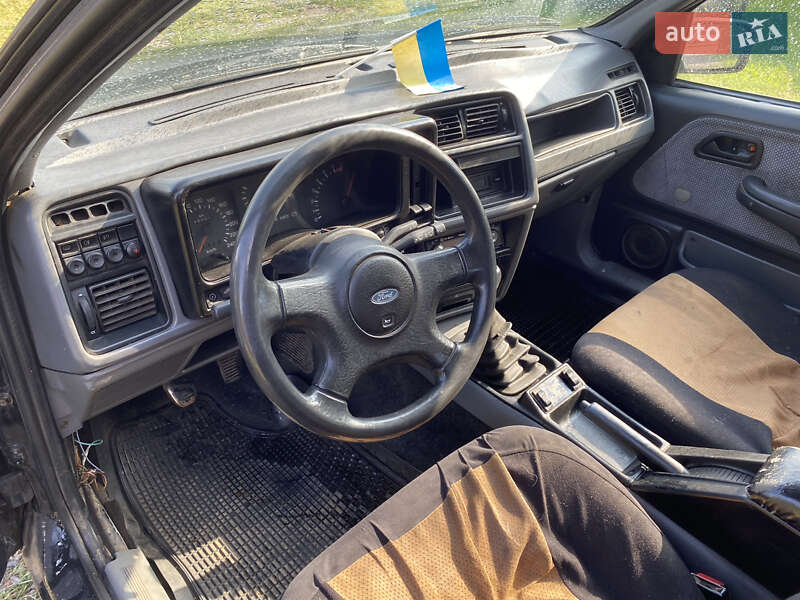 Седан Ford Sierra 1987 в Киеве