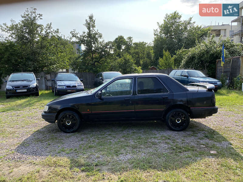 Седан Ford Sierra 1987 в Киеве