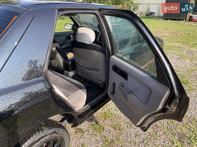 Седан Ford Sierra 1987 в Киеве