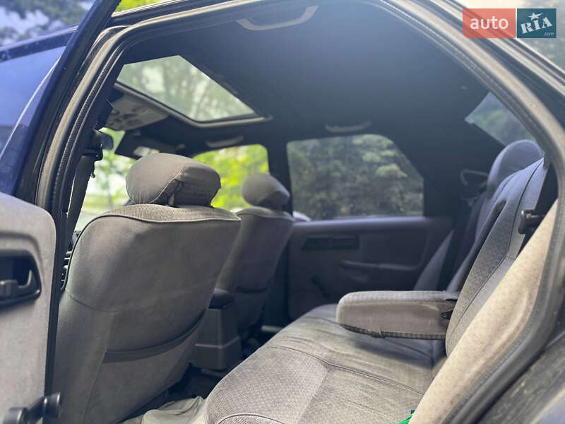 Седан Ford Sierra 1990 в Львове