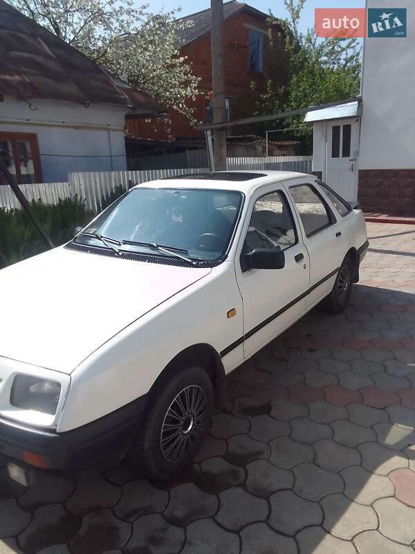 Лифтбек Ford Sierra 1984 в 