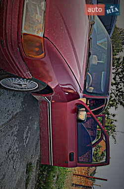 Лифтбек Ford Sierra 1983 в Староконстантинове
