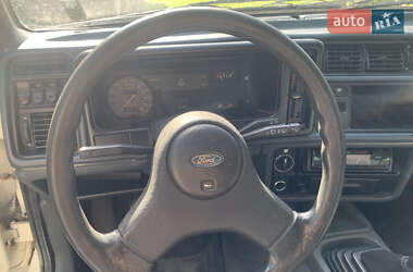 Лифтбек Ford Sierra 1987 в 