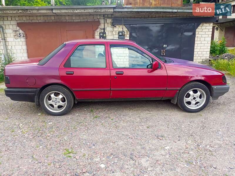 Седан Ford Sierra 1988 в Обухові