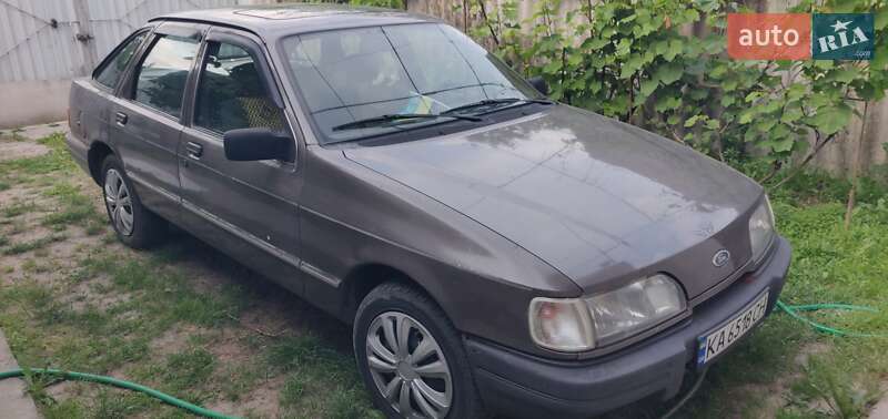 Лифтбек Ford Sierra 1987 в Киеве