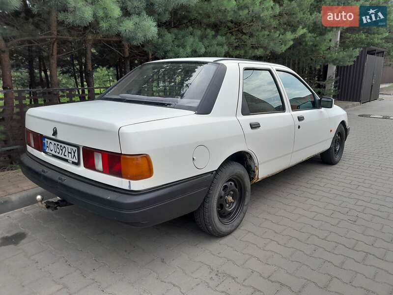 Седан Ford Sierra 1989 в Луцке