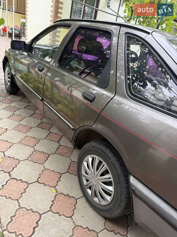 Ліфтбек Ford Sierra 1986 в Великодолинському фото 2 Ліфтбек Ford Sierra 1986 в Великодолинському