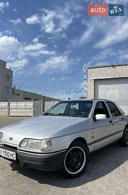 Седан Ford Sierra 1987 в Олександрії