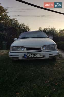 Седан Ford Sierra 1992 в Звенигородке
