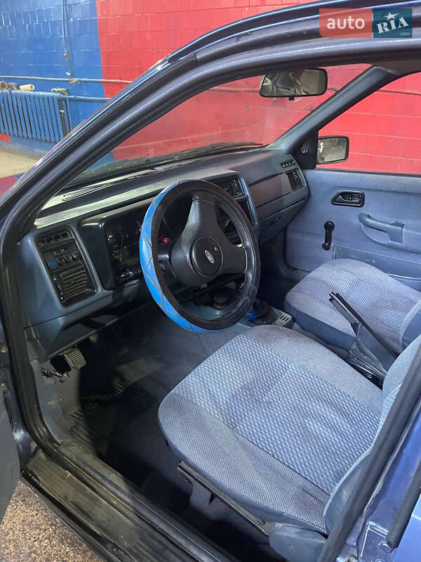 Лифтбек Ford Sierra 1989 в Кропивницком фото 10 Лифтбек Ford Sierra 1989 в Кропивницком