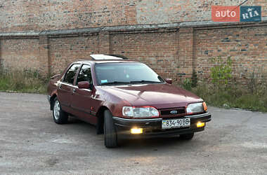 Седан Ford Sierra 1988 в Коростене