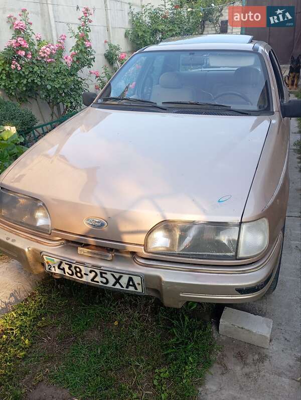 Седан Ford Sierra 1988 в Харькове